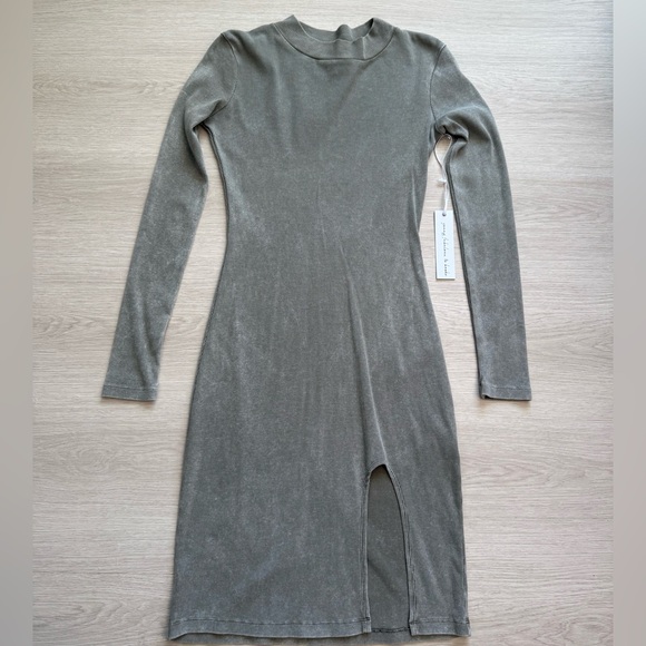 Young, Fabulous and Broke Mock Neck Midi Dress in Sage Green - Picture 3 of 12